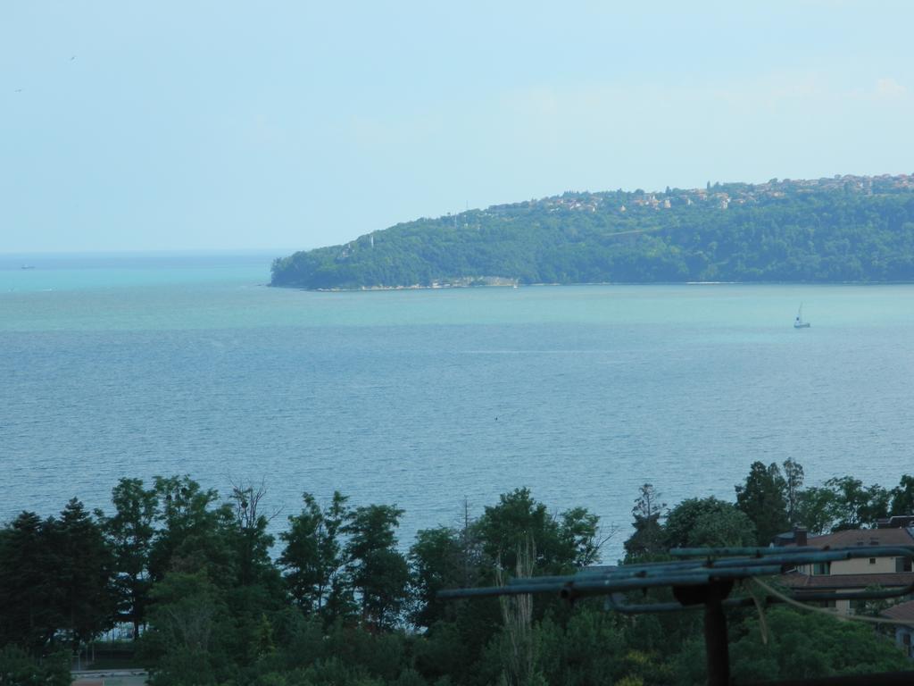 Happy Vacation 2 Apartamento Varna Exterior foto