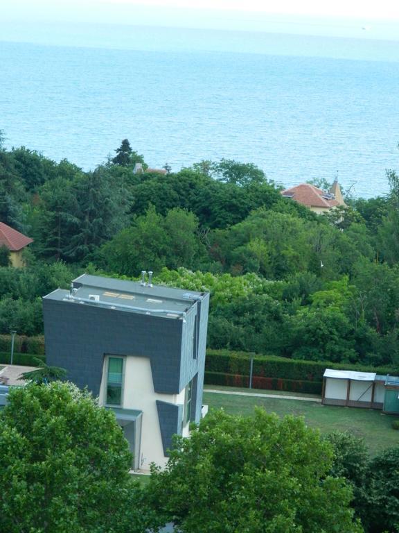 Happy Vacation 2 Apartamento Varna Exterior foto