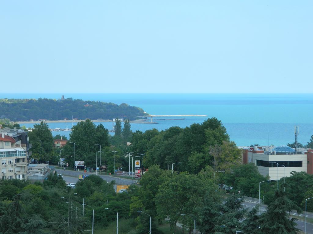 Happy Vacation 2 Apartamento Varna Exterior foto