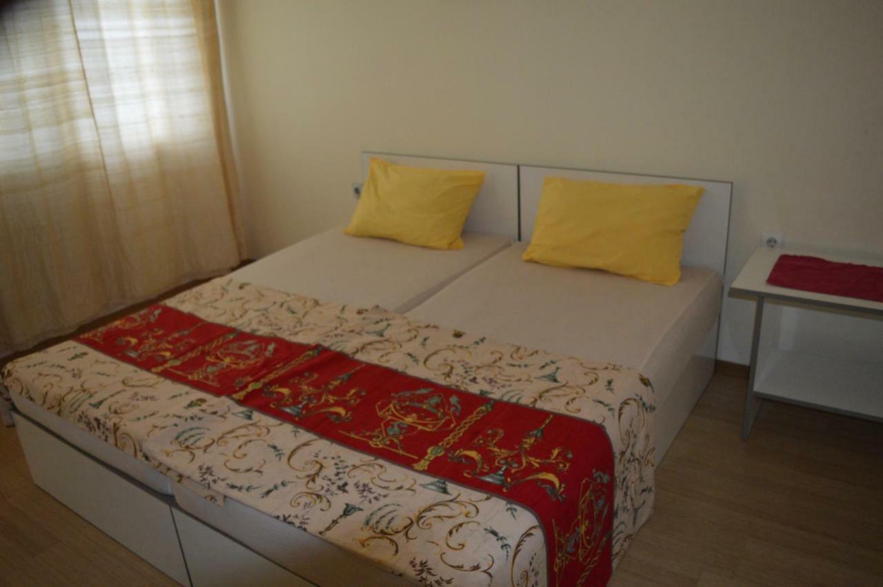 Happy Vacation 2 Apartamento Varna Exterior foto