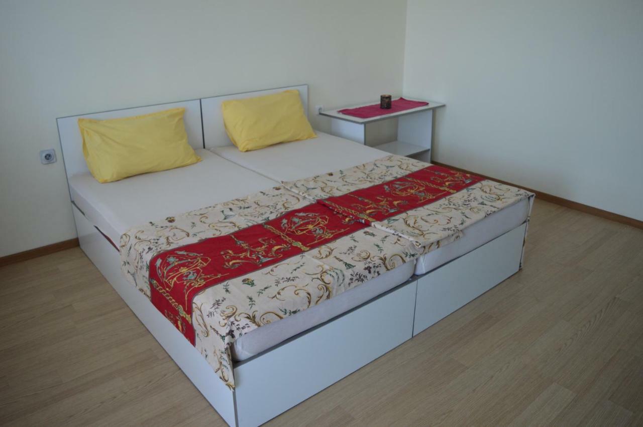 Happy Vacation 2 Apartamento Varna Exterior foto