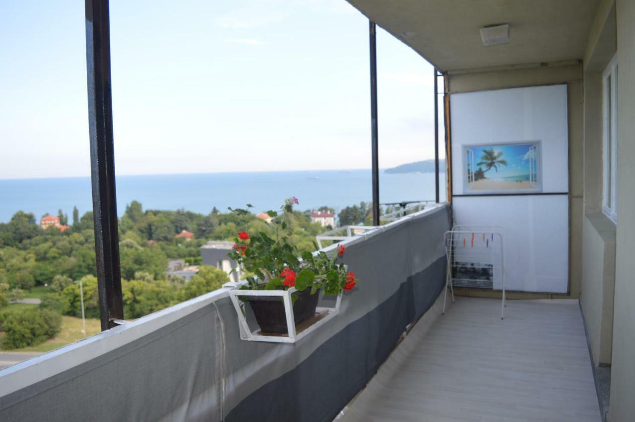 Happy Vacation 2 Apartamento Varna Exterior foto